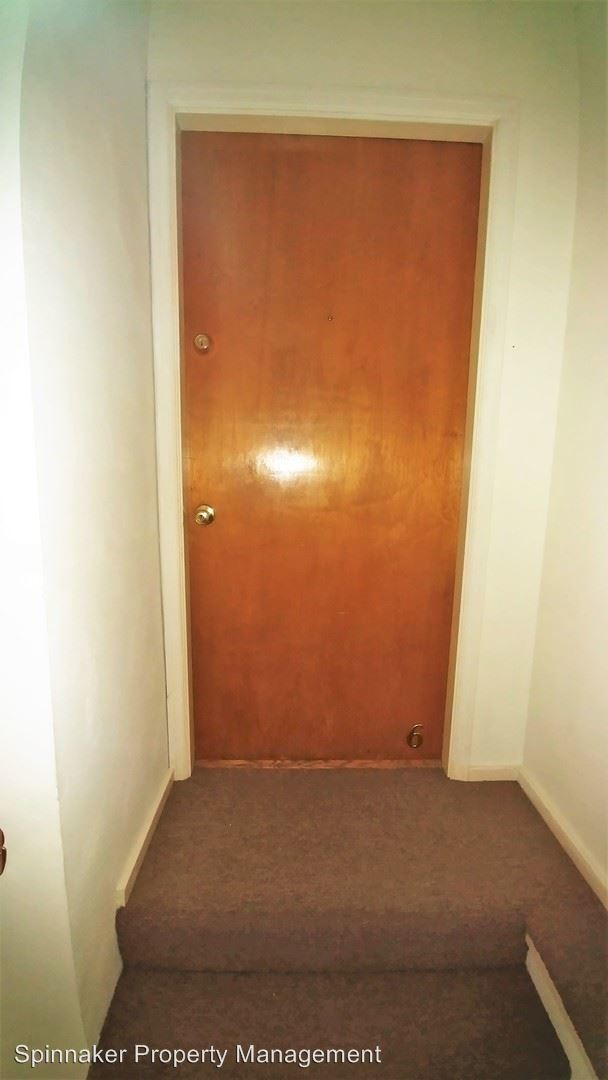 Building Photo - 404 N Tacoma Ave