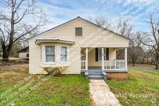 Building Photo - 4204 20th St NE