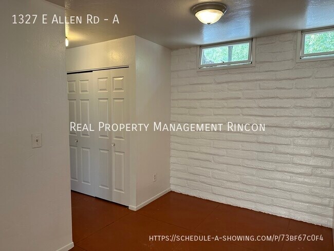 Foto del edificio - 1327 E Allen Rd