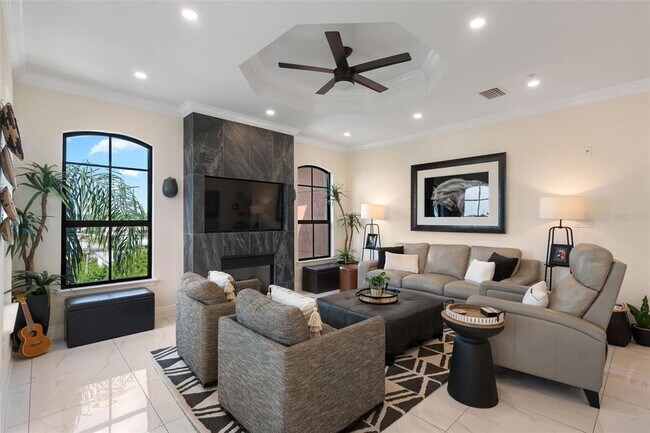 Building Photo - 2741 Via Cipriani