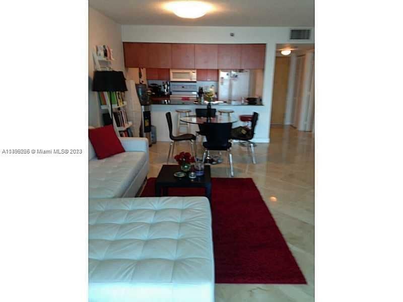 Primary Photo - 1200 Brickell Bay Dr