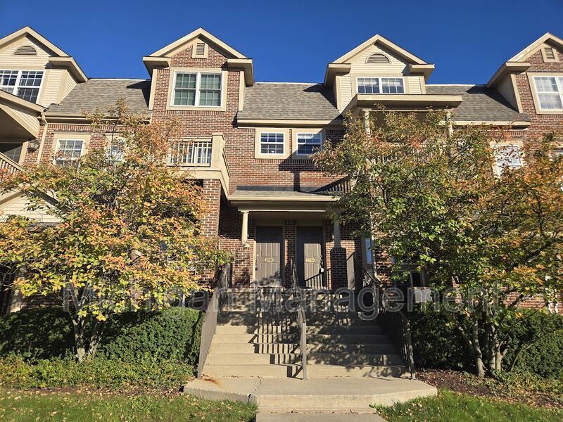 Foto principal - 2740 Barclay Way