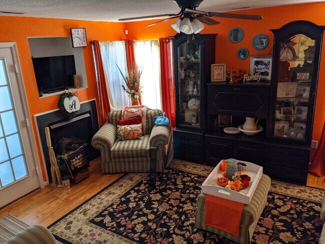 Foto del edificio - 1316 Baltic St