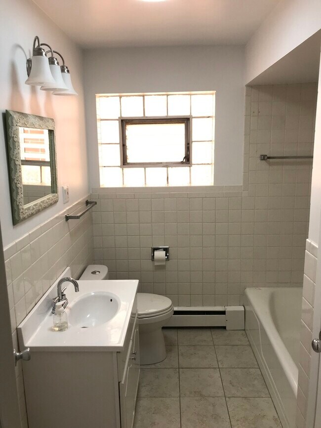 Foto del edificio - 5552 W Edmunds St