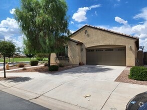 Building Photo - 21220 E Creekside Dr
