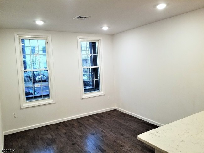 Foto del edificio - 417 22nd St