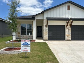 Building Photo - 3809 Sugar Hackberry Trl