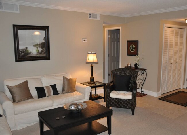 Foto del edificio - 5 Pine Tree RoadPrince Mnr