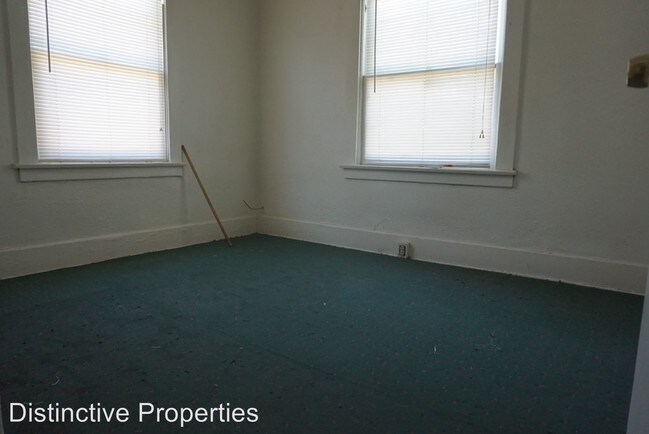 Building Photo - 2 br, 1 bath Apartment - 1006 6th STREET
