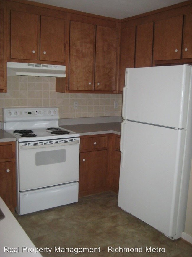 Building Photo - 3 br, 1.5 bath House - 1829 Moore Street