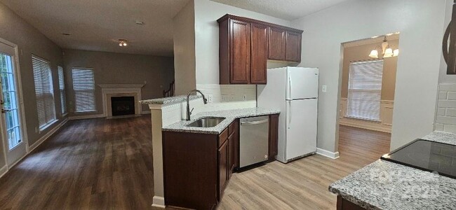 Foto del edificio - 12217 Westbury Glen Ct