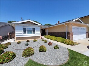 Building Photo - 8743 Dorion St