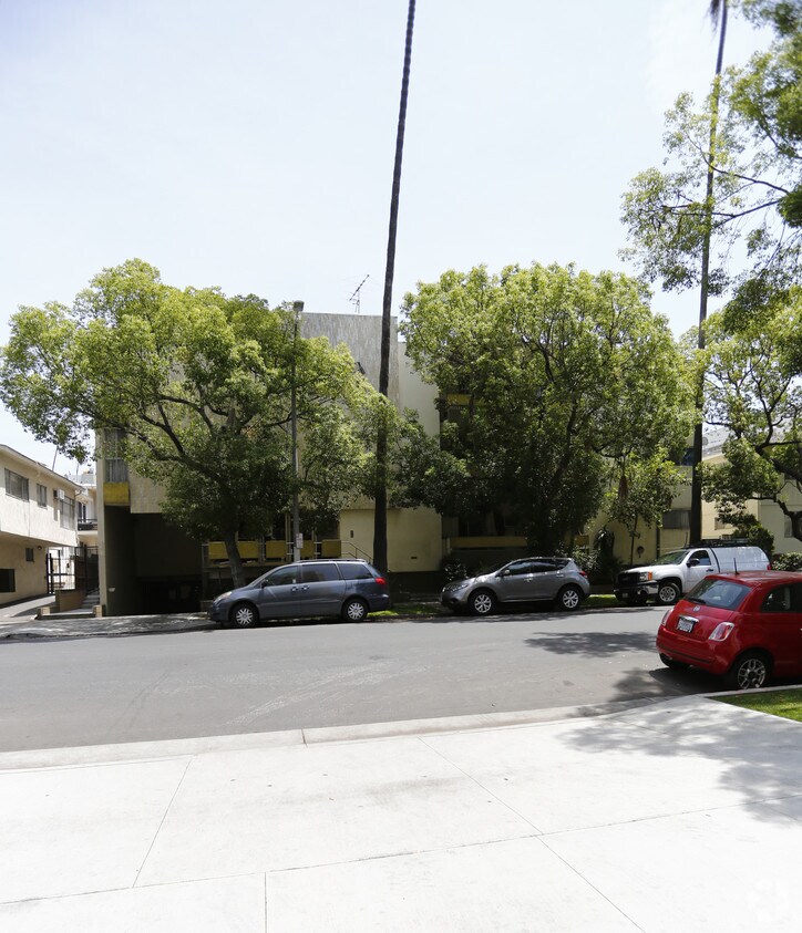Foto del edificio - 320 S Gramercy Pl