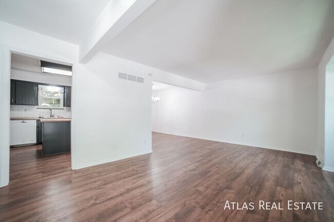 Foto del edificio - 2804 SE 2 St