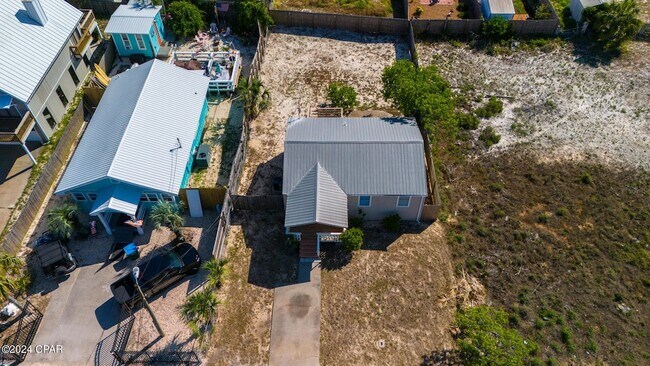 Foto del edificio - 6319 Sunset Ave