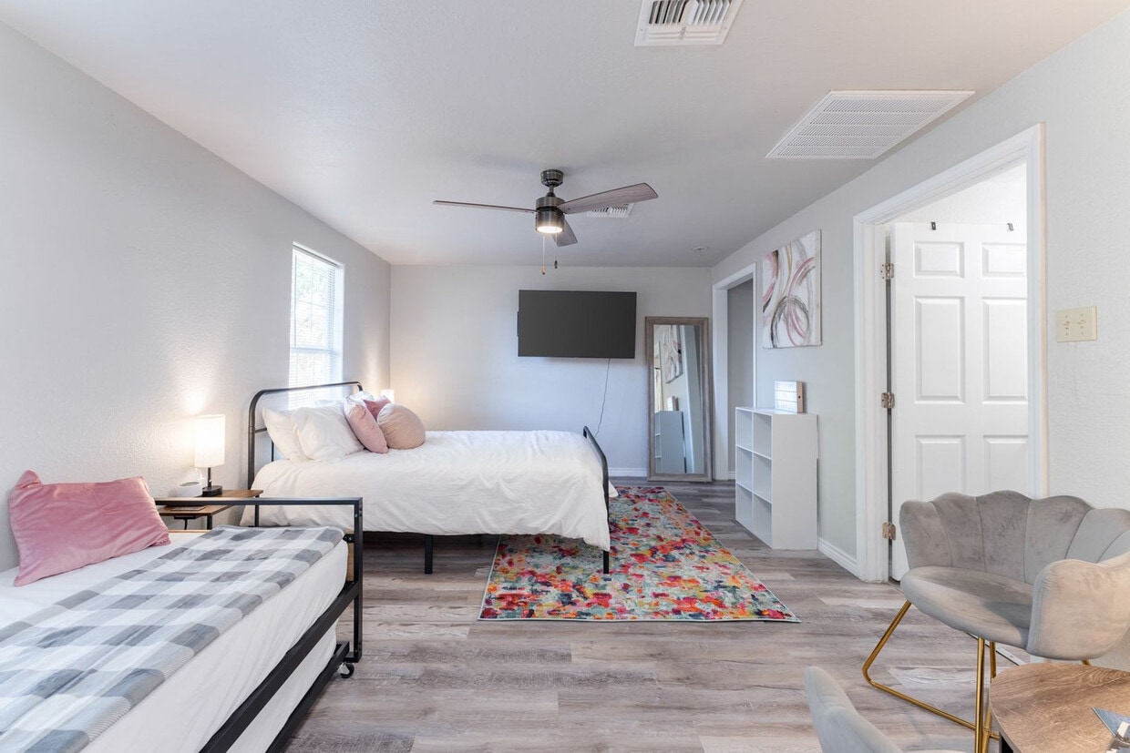 Foto principal - 1538 S 19th St