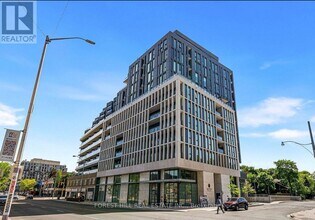 Building Photo - 1 Hillsdale Ave E