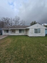 Building Photo - 3511 Washington St