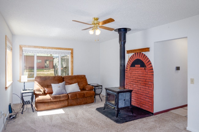 Foto del edificio - 308 Dakota Ave