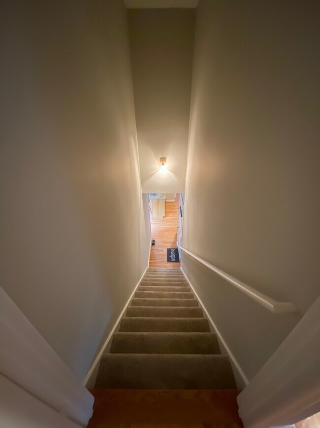 Building Photo - 3209 Ivory Trail