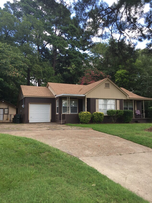 2008 Sunnybrook Dr, Tyler, TX 75701 House Rental in Tyler, TX