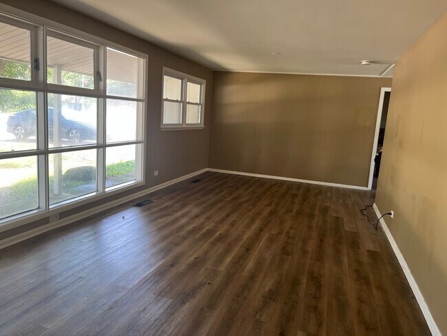 Foto del edificio - 4741 183rd St