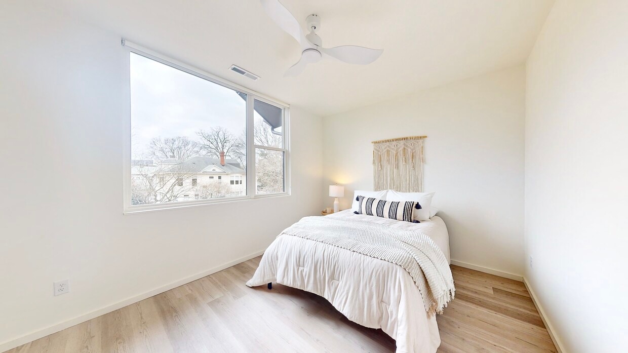 Primary Photo - Professional Coliving - Private Room & Walk-in Closet