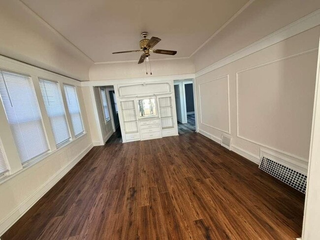 Building Photo - 2217 N 15th St