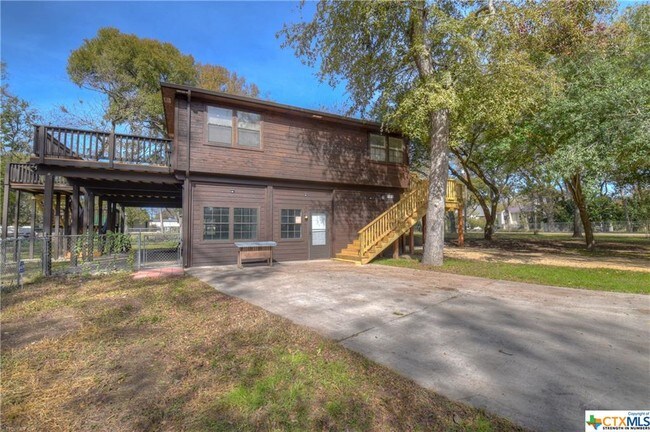 Building Photo - 234 Lake Placid Dr