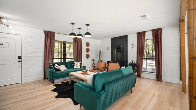 Foto del edificio - 2523 Co Rd 3303