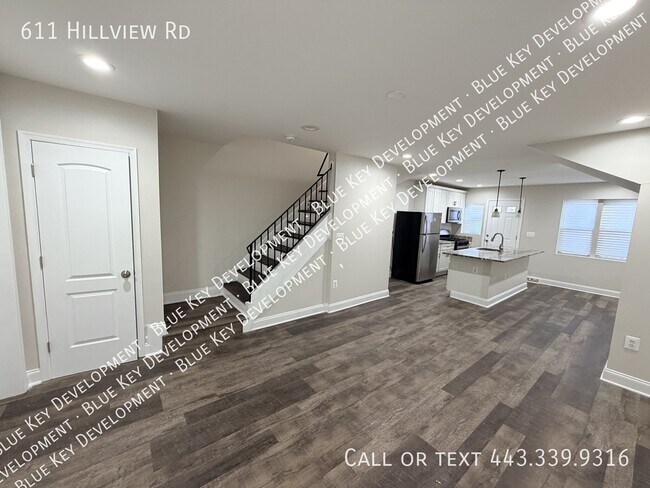 Foto del edificio - 611 Hillview Rd