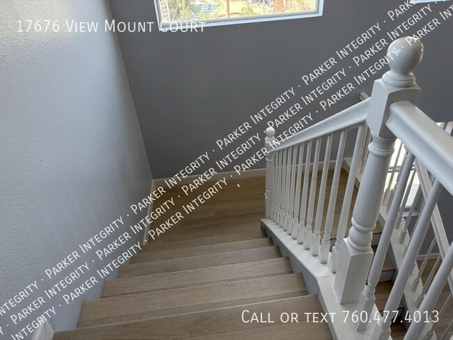 Foto del edificio - 17676 View Mt Ct