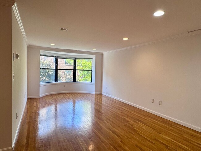 Foto del edificio - UPDATED FENWAY 2 BED WITH CENTRAL AIR - HT...