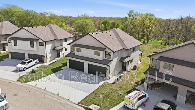 Foto del edificio - 216 NW Orchard St