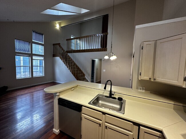 Building Photo - Available Now! "Charming 2bd/1ba with Fireplace & Hardwood Floors in Westminster Oasis!"