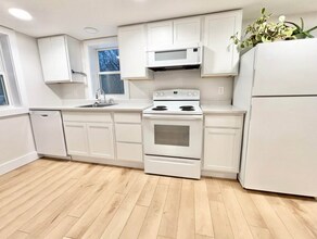 Building Photo - 26 McKay Dr.