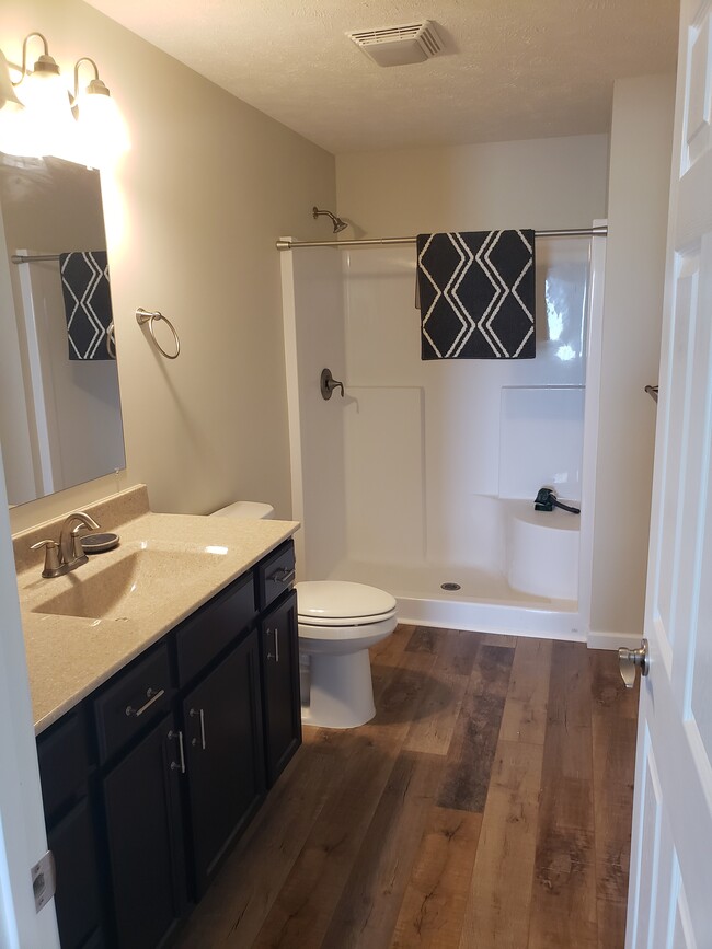 Building Photo - 811 G Avenue Pl