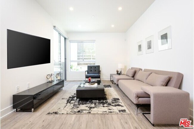 Foto del edificio - 1831 Sawtelle Blvd