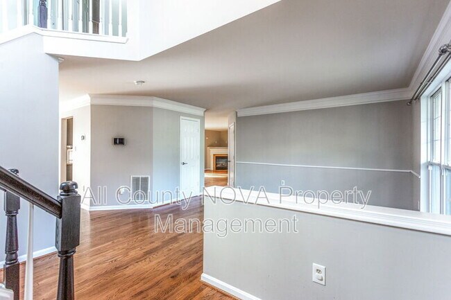 Foto del edificio - 3835 Saxton Ct