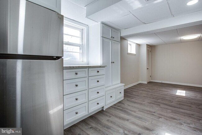 Foto del edificio - 1112 Cottage St SW