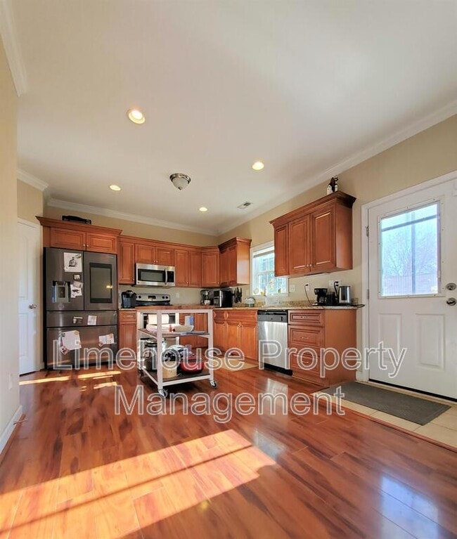 Foto del edificio - 2001 Pershing Ave