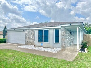 Building Photo - 4622 Ronald Dr