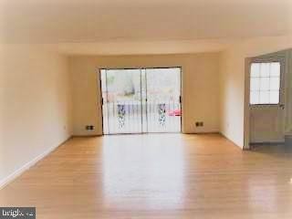 Foto del edificio - 934 S George Mason Dr