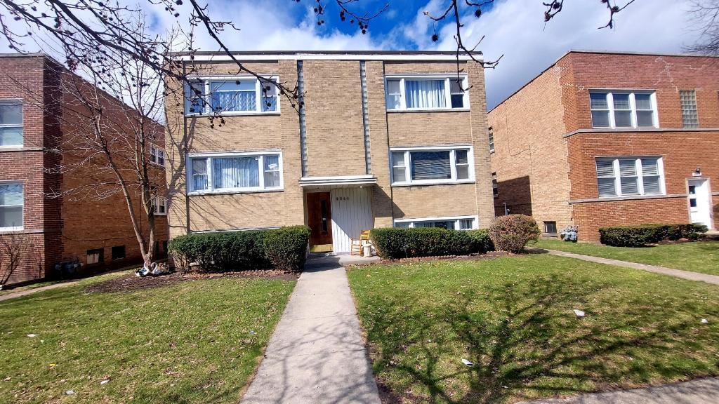8844 Bronx Ave Unit 1N, Skokie, IL 60077 Apartments in Skokie, IL