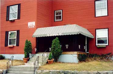 Building Photo - 74 School St