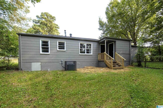 Foto del edificio - 101 14th Ct NW