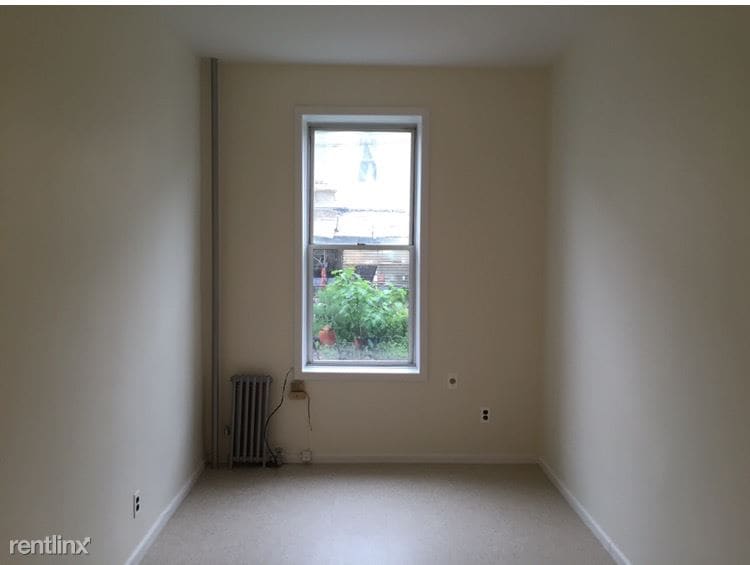 Building Photo - 2909 Jordan St