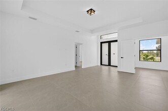 Building Photo - 208 Pembroke St