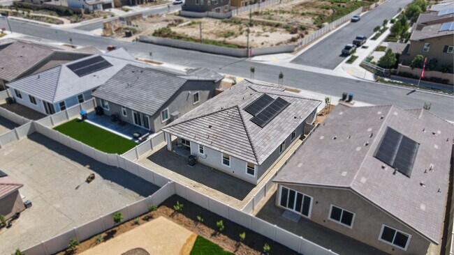 Building Photo - 30584 Gardner Ln