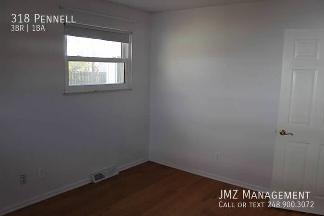 Building Photo - 318 Pennell-